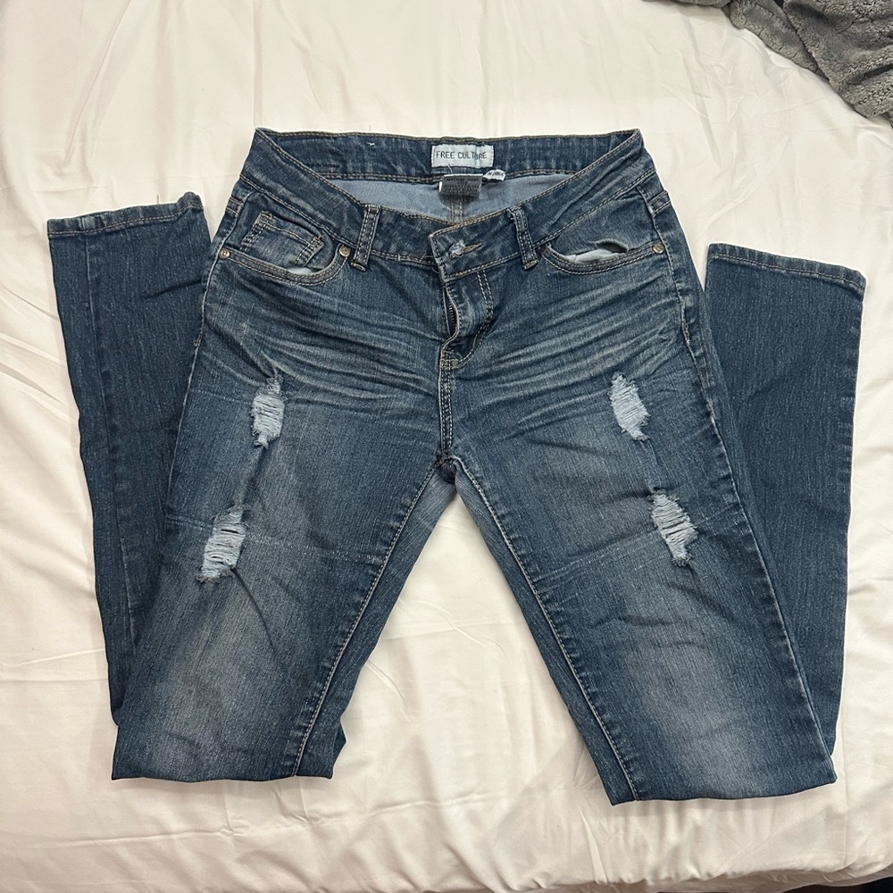 Free Culture Skinny Jeans